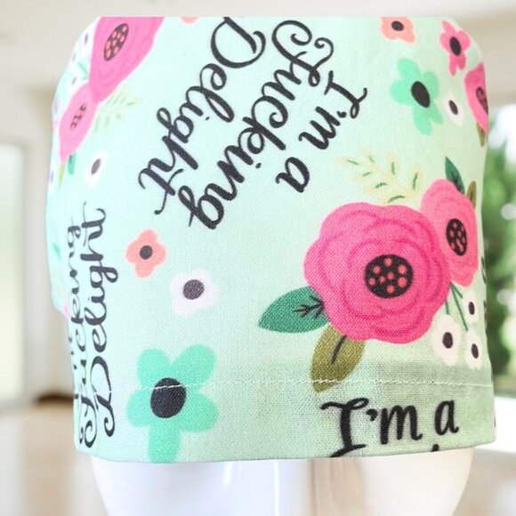 PREMIUM Delightful Floral~ Euro Style Scrub Cap, Unisex Nurse Cap, NP, CNA, NP, - Picture 2 of 4